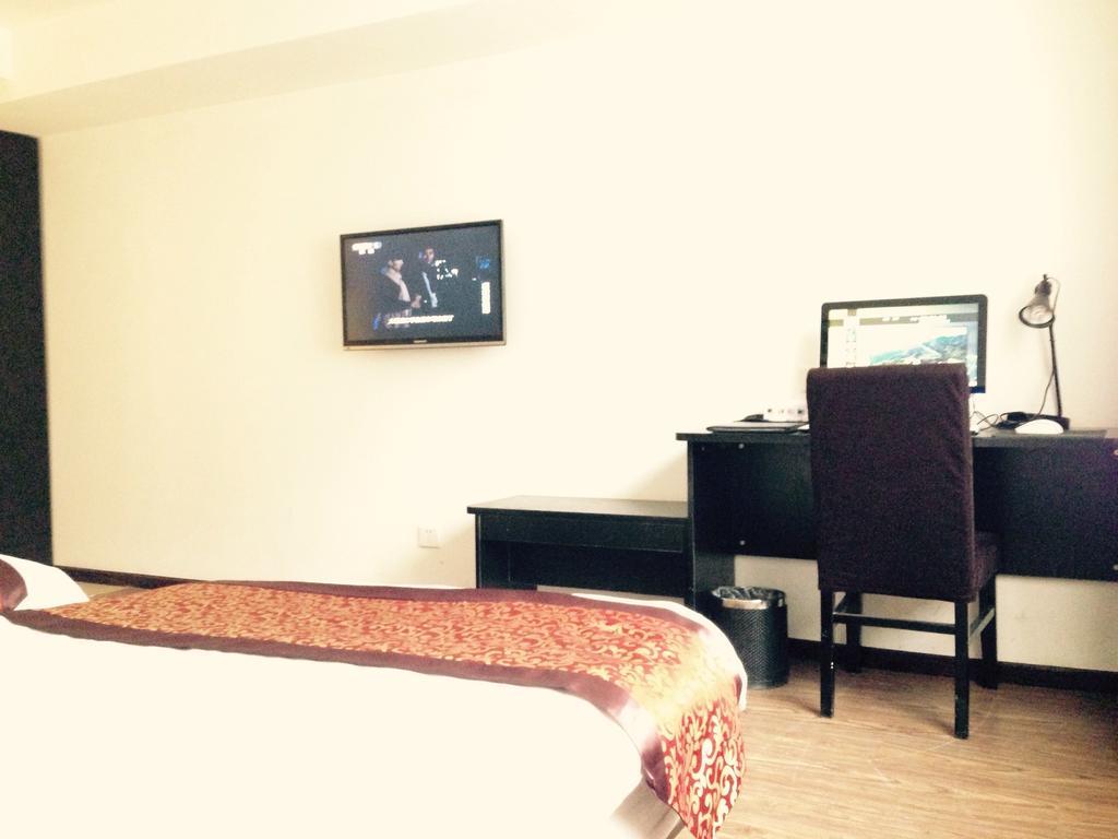 Super 8 Beijing Chaoyang Road Xinglong Hotel Exterior photo