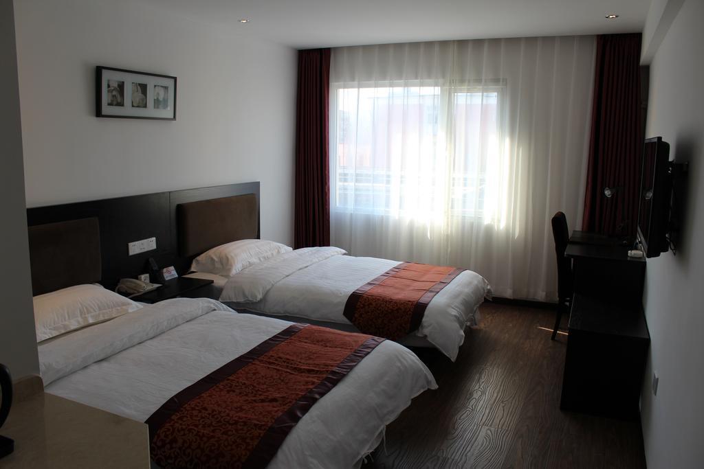 Super 8 Beijing Chaoyang Road Xinglong Hotel Room photo